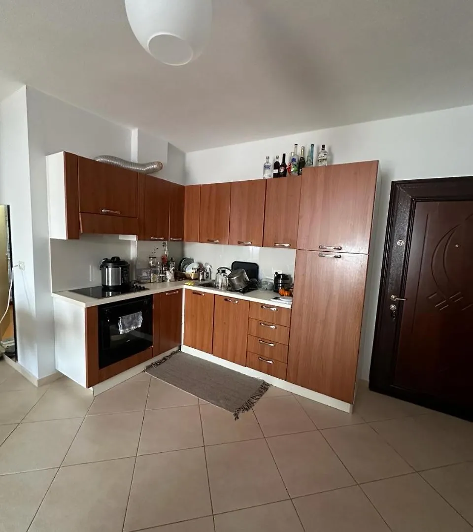 Seaside Cityscape Apartment 3 Sarande